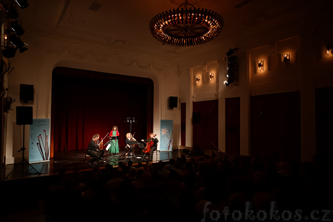 Iva Bittov & Mucha Quartet - r nad Szavou - Concentus Moraviae 2016