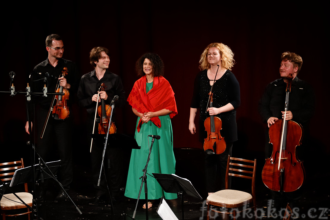Iva Bittov & Mucha Quartet - r nad Szavou - Concentus Moraviae 2016