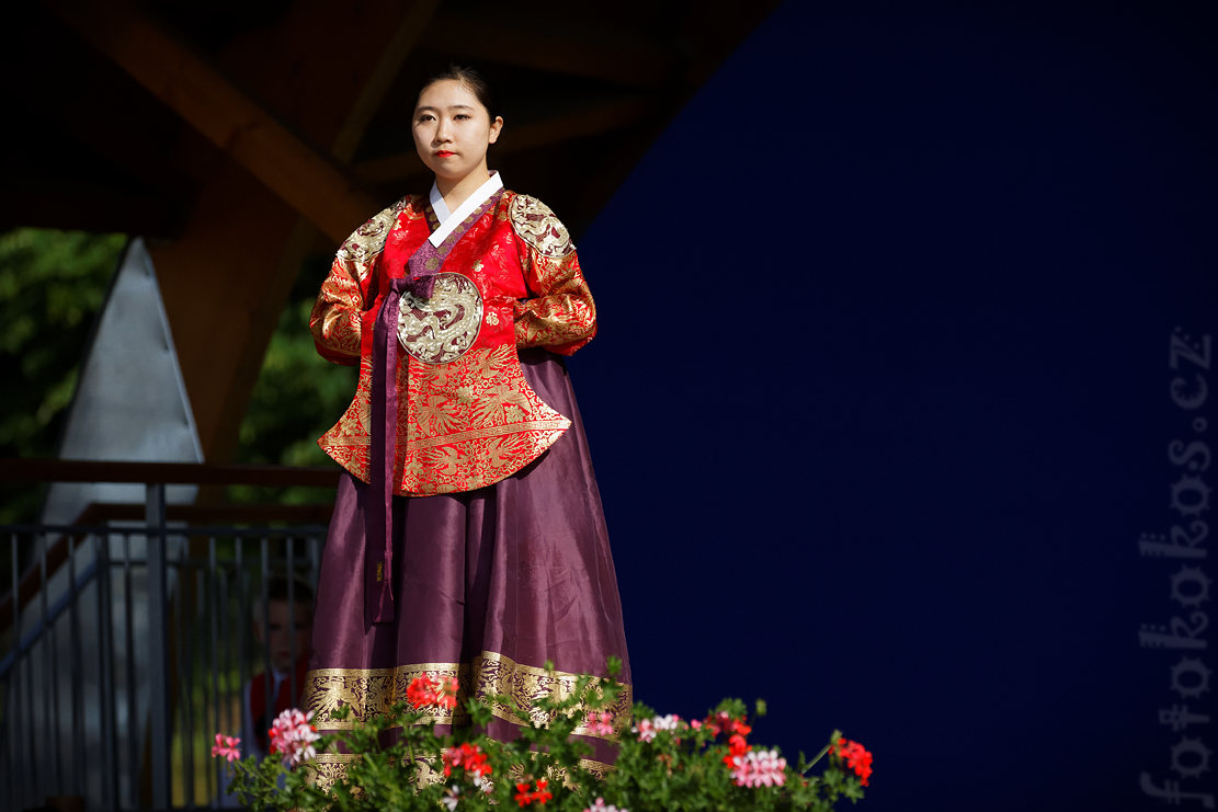 ermensk slavnosti - mezinrodn folklorn festival 2016