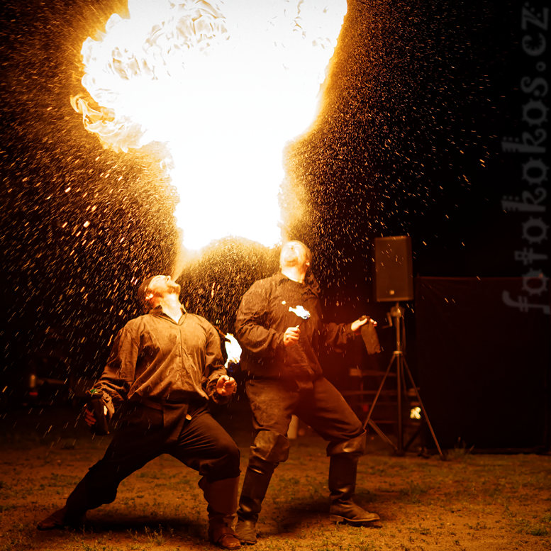 ermensk slavnosti - mezinrodn folklorn festival 2016