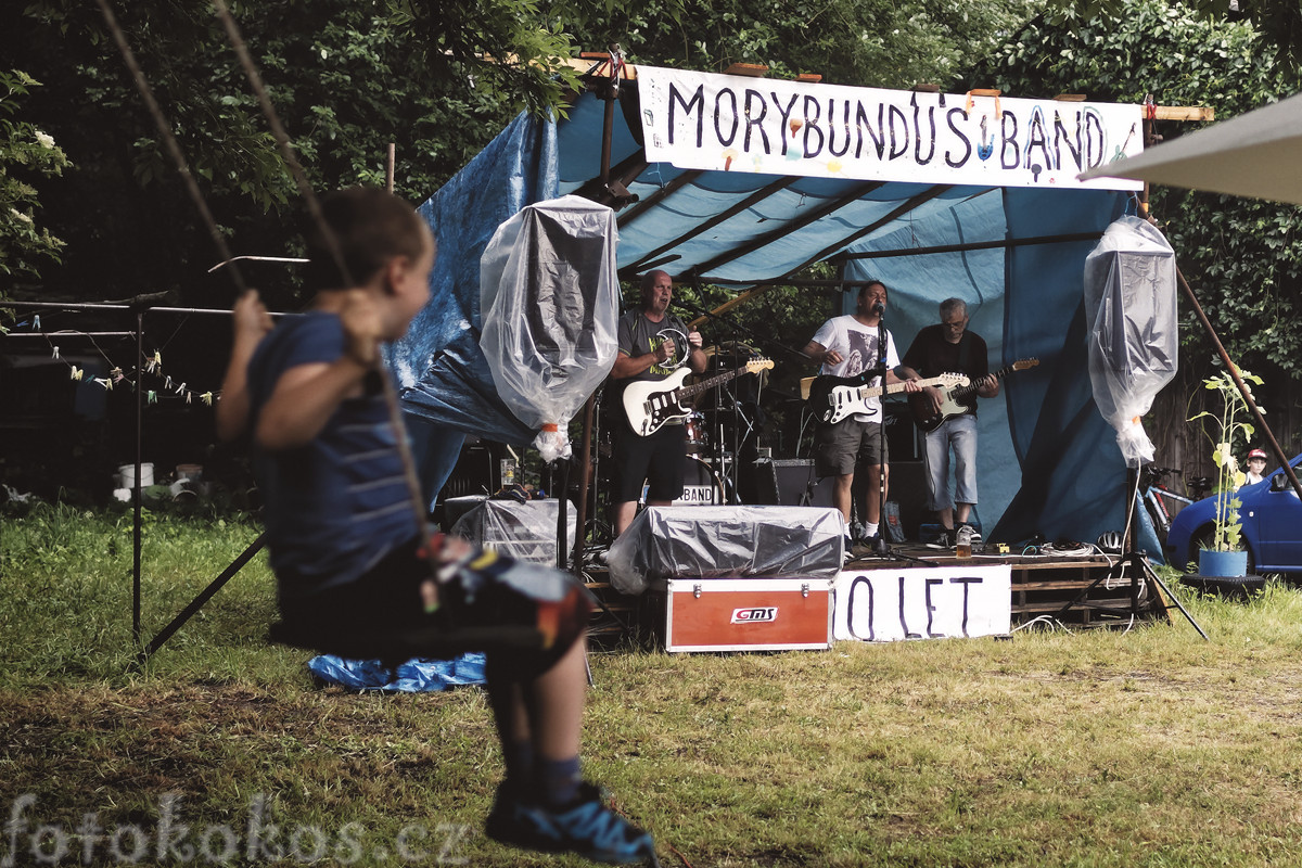 Morybundus band