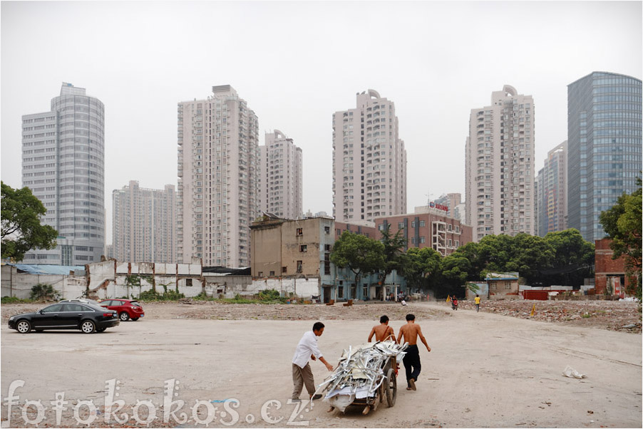 Shanghai Street Photo