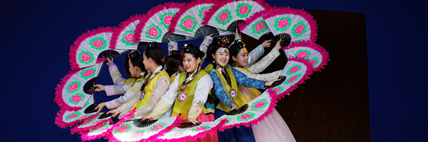 ermensk slavnosti - mezinrodn folklorn festival 2016